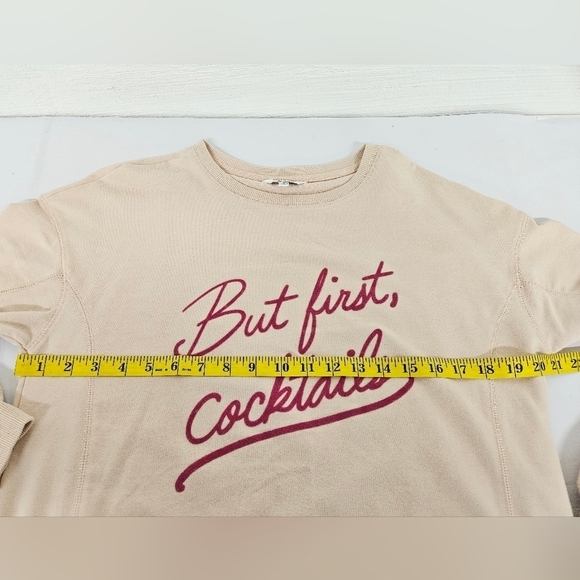 Wildfox But First Cocktails Crewneck Sweatshirt in Rose and Pink Size Small - Picture 9 of 10